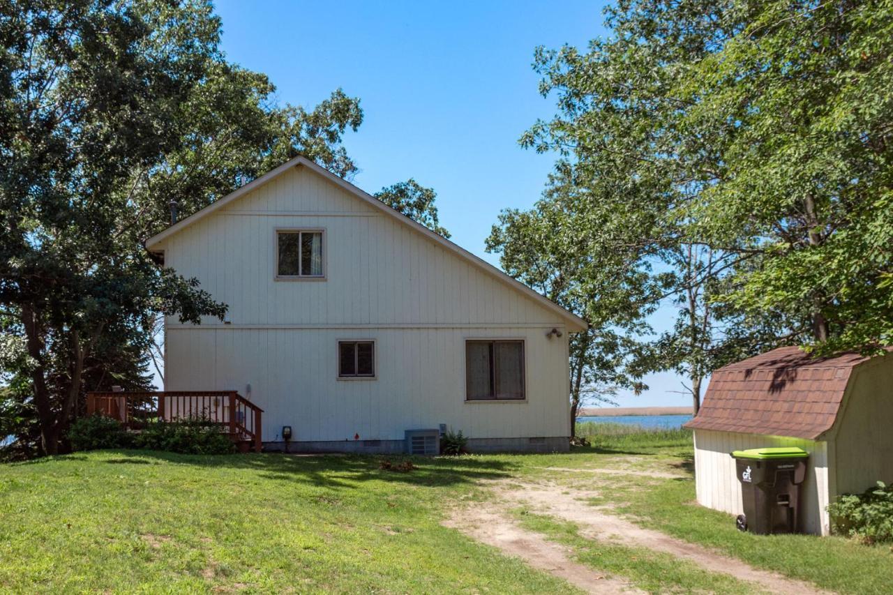 Lakeview & Wildlife Au Gres Екстериор снимка